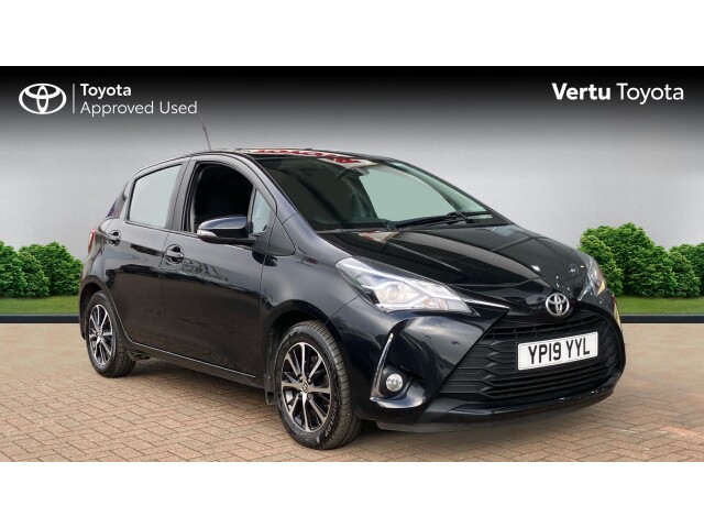 Main listing image - Toyota Yaris