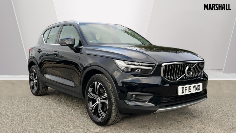 Main listing image - Volvo XC40