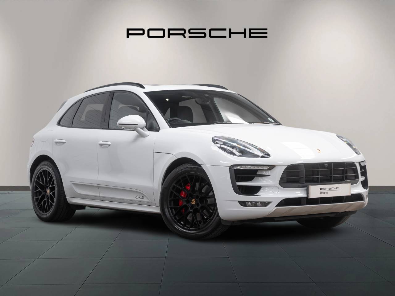 Main listing image - Porsche Macan