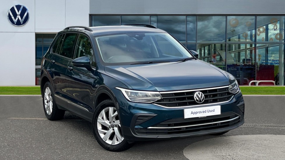 Main listing image - Volkswagen Tiguan