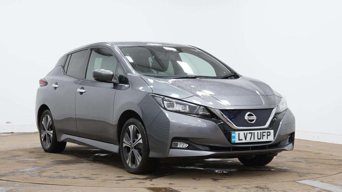 Main listing image - Nissan Leaf