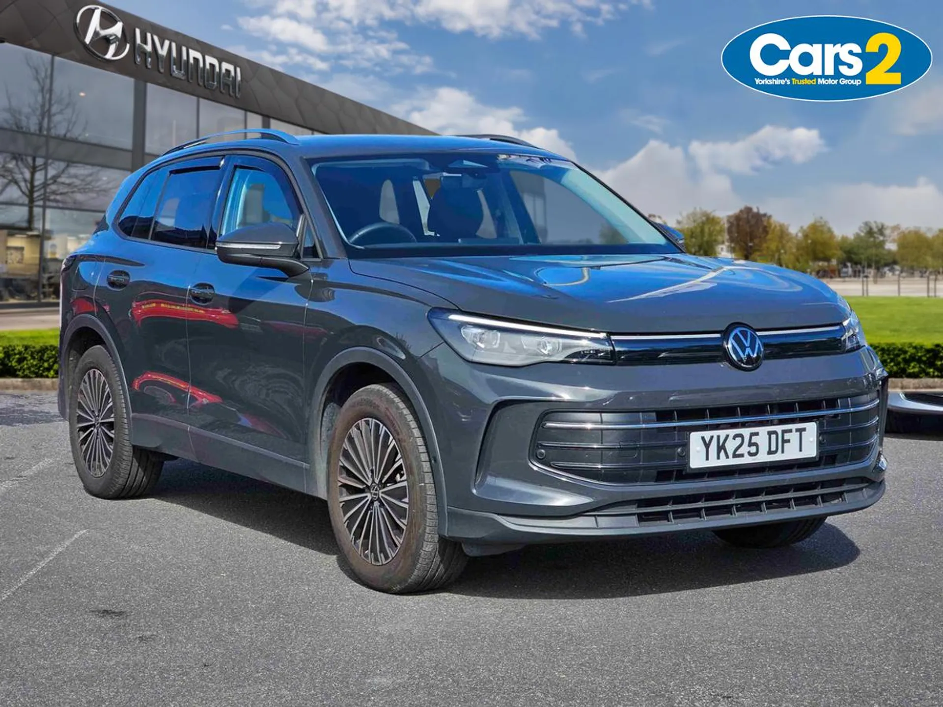Main listing image - Volkswagen Tiguan
