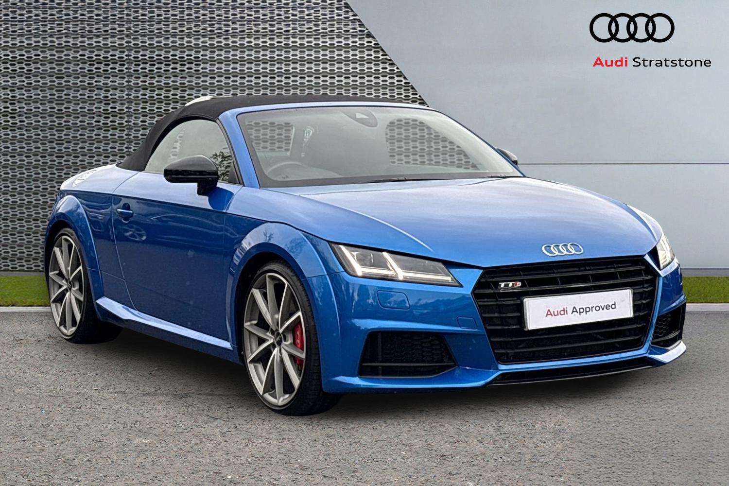 Main listing image - Audi TT S