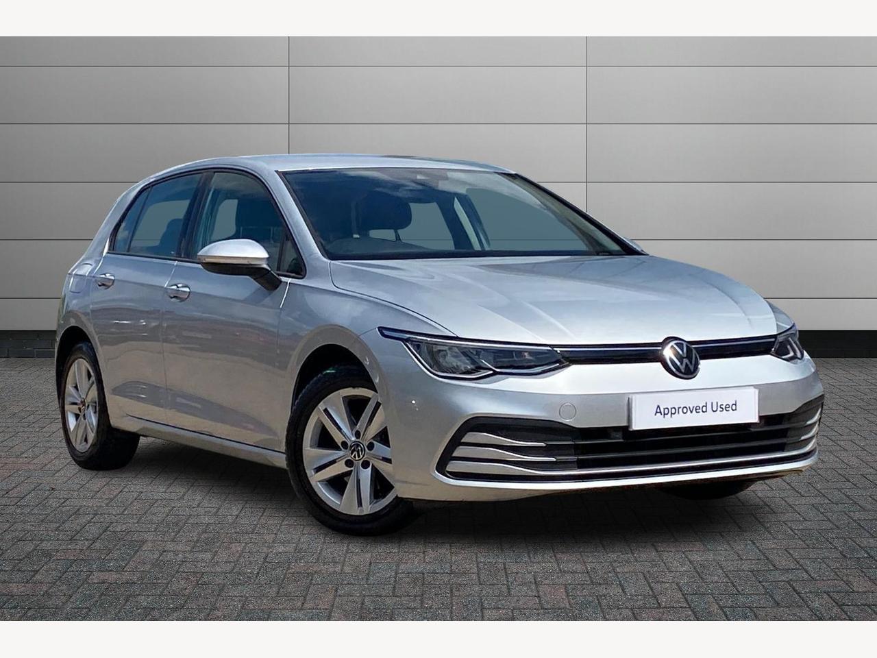 Main listing image - Volkswagen Golf