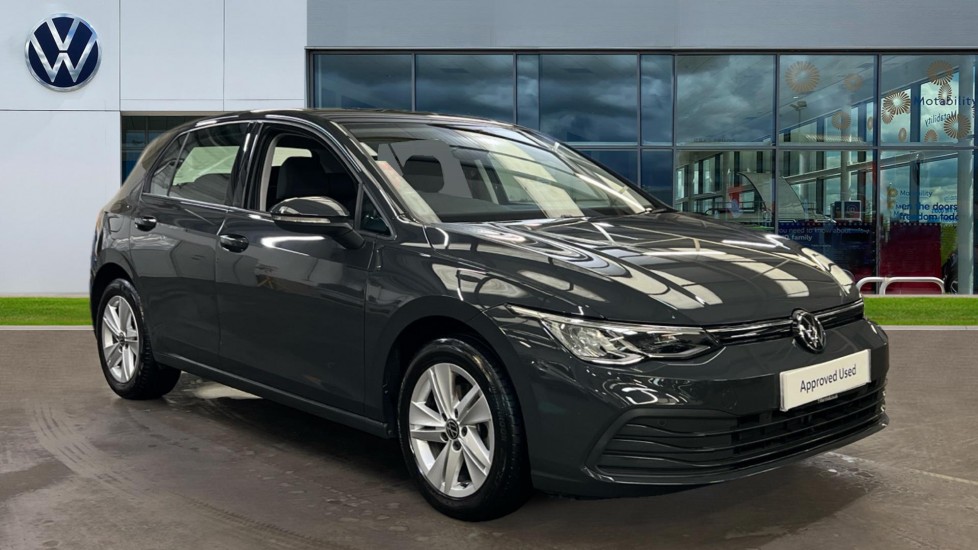 Main listing image - Volkswagen Golf