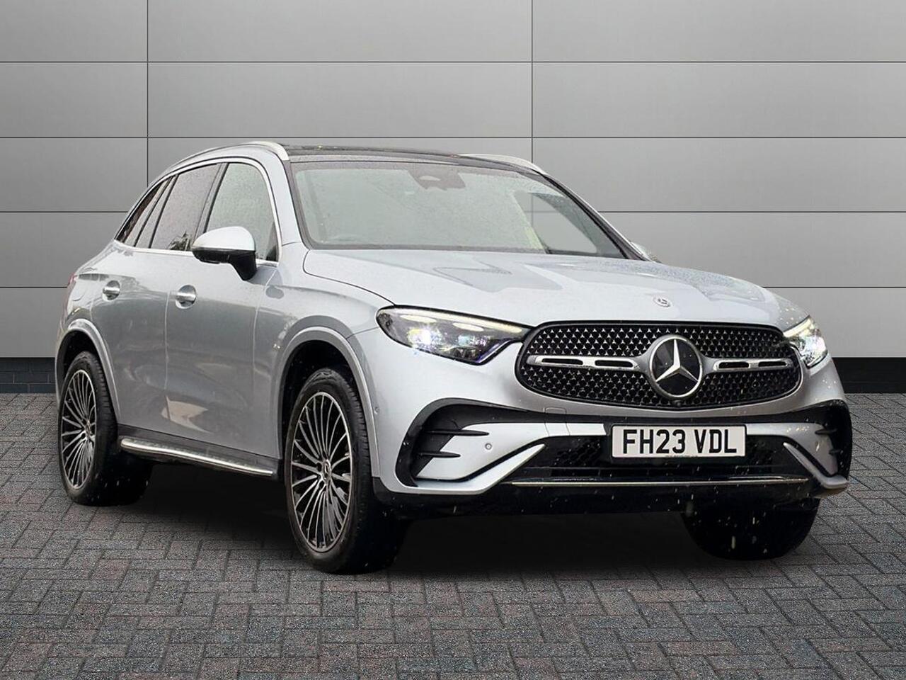Main listing image - Mercedes-Benz GLC