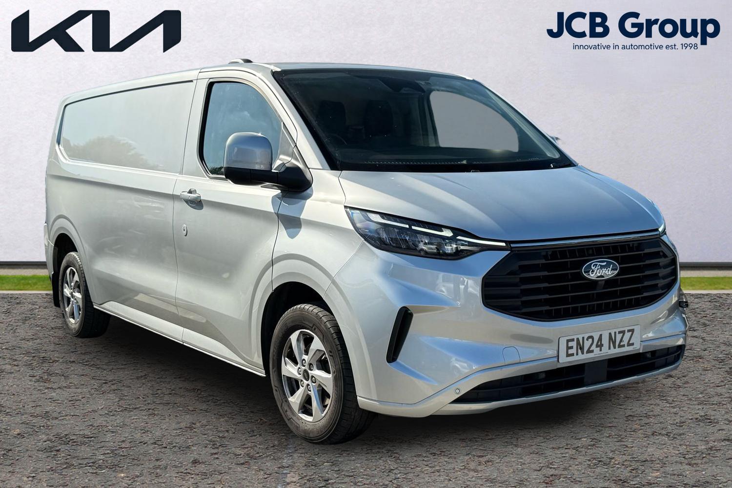 Main listing image - Ford Transit Custom