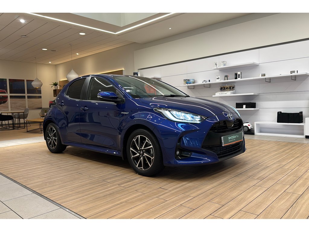 Main listing image - Toyota Yaris