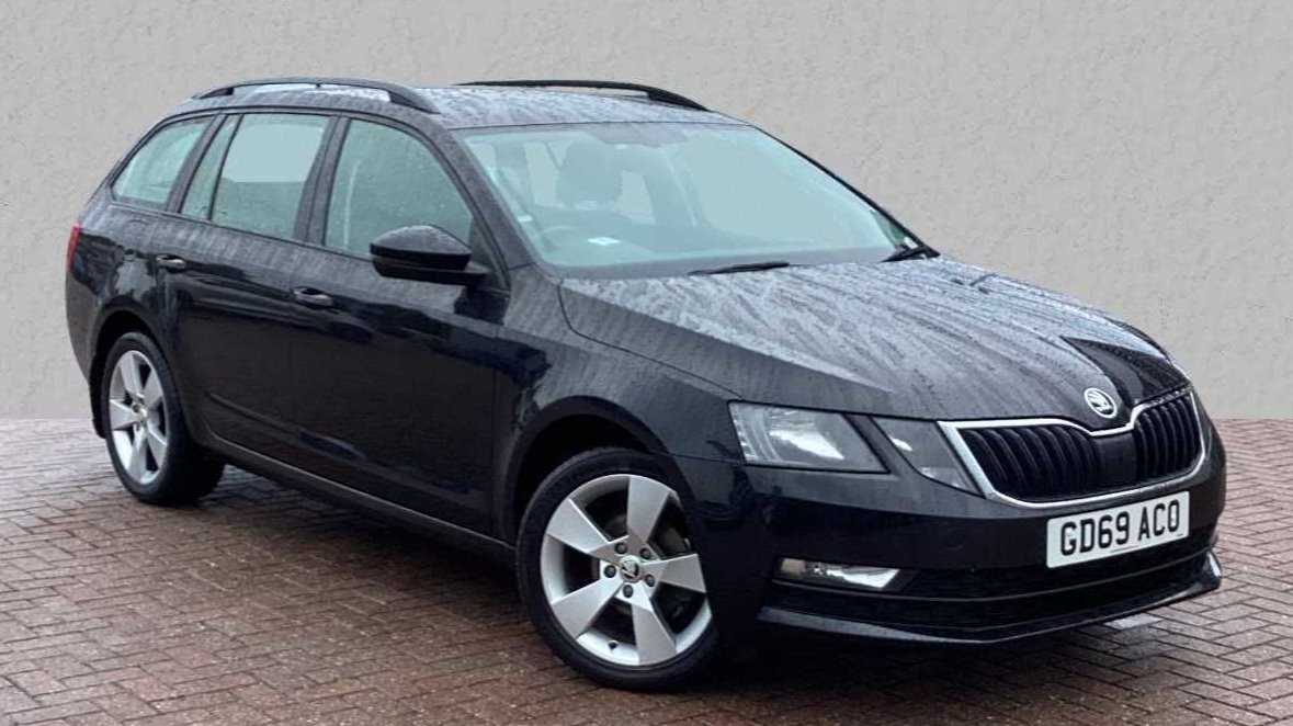 Main listing image - Skoda Octavia Estate