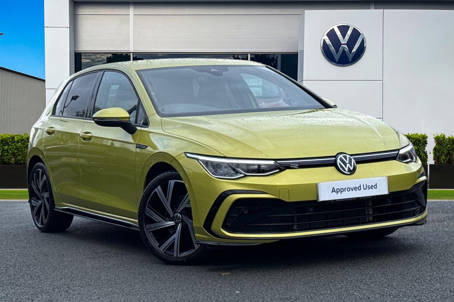 Main listing image - Volkswagen Golf