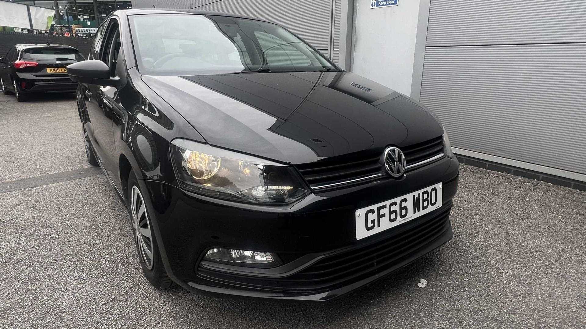Main listing image - Volkswagen Polo