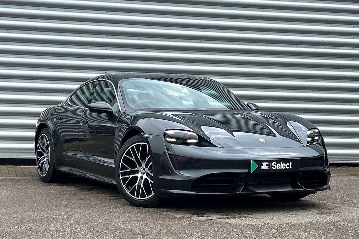 Main listing image - Porsche Taycan