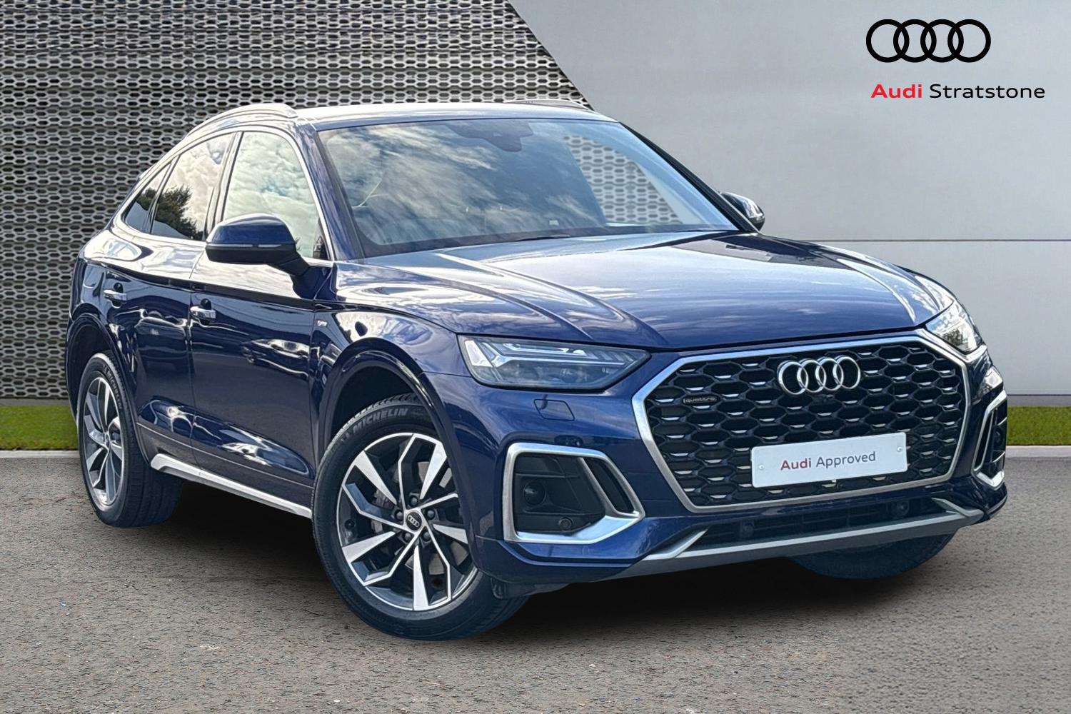 Main listing image - Audi Q5 Sportback