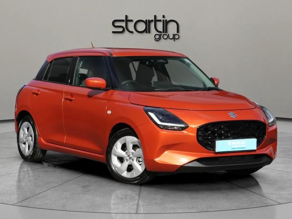 Main listing image - Suzuki Swift