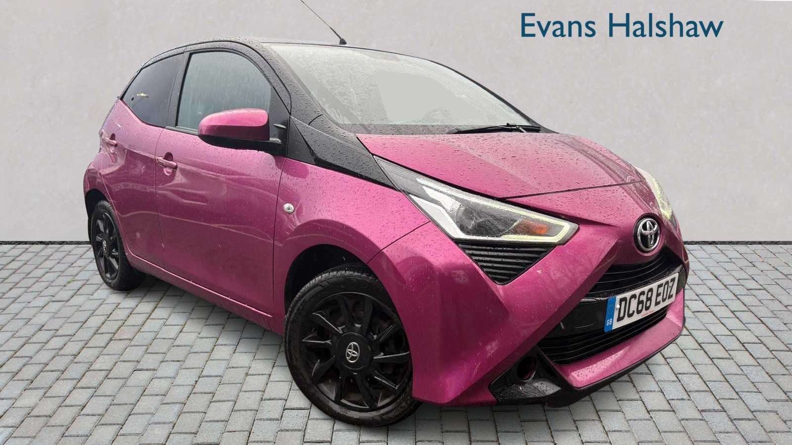 Main listing image - Toyota Aygo