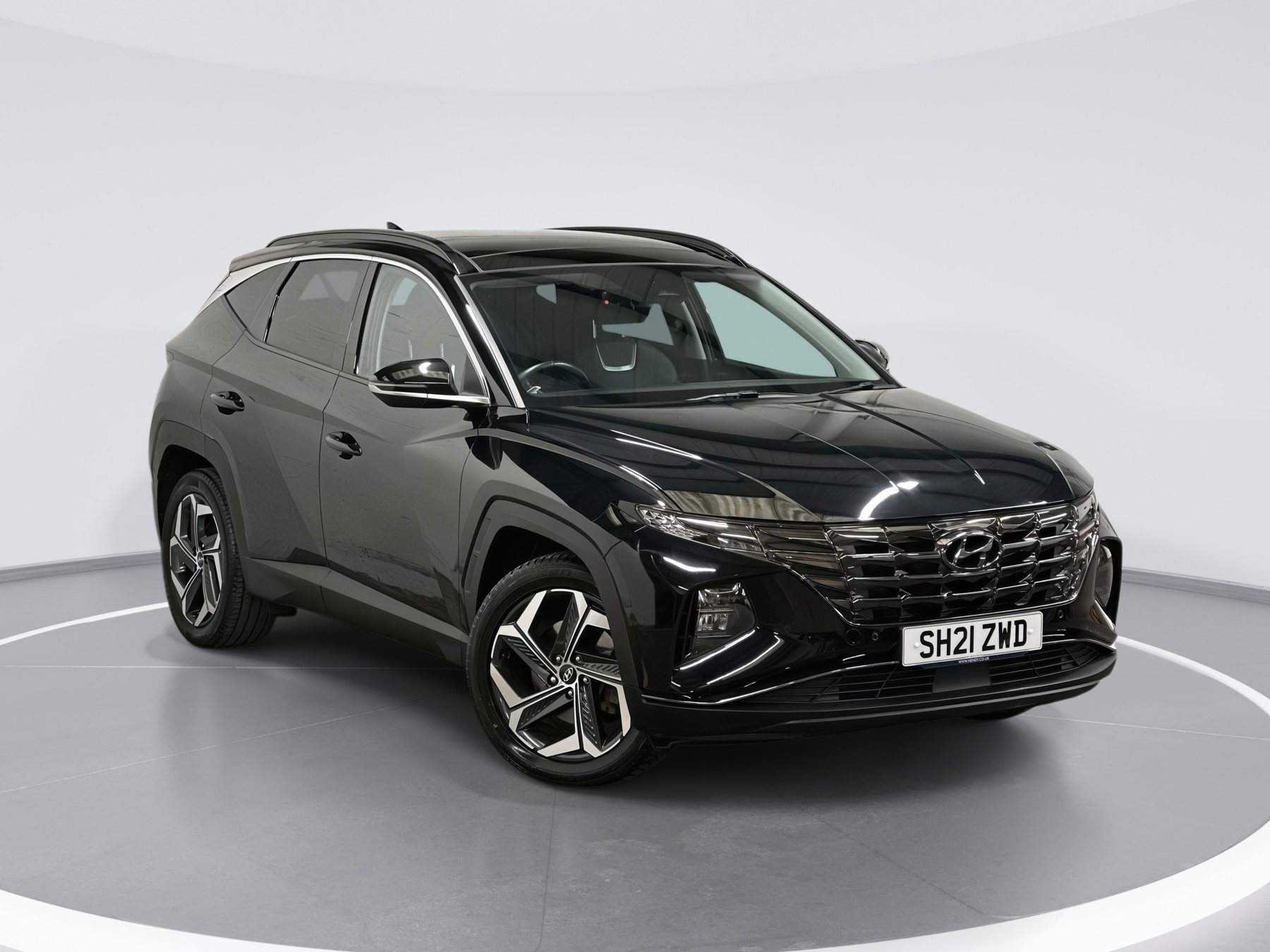 Main listing image - Hyundai Tucson