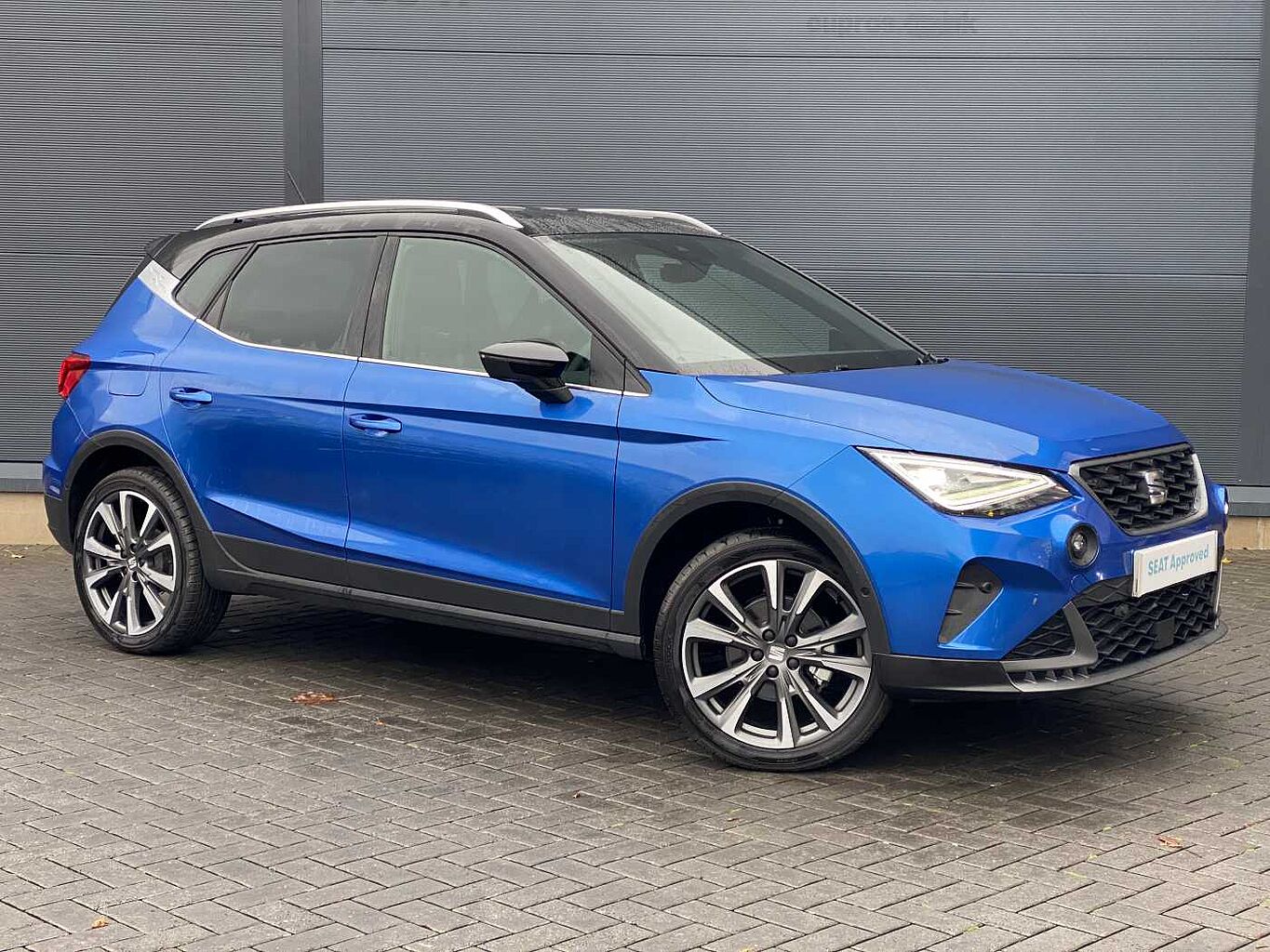 Main listing image - SEAT Arona