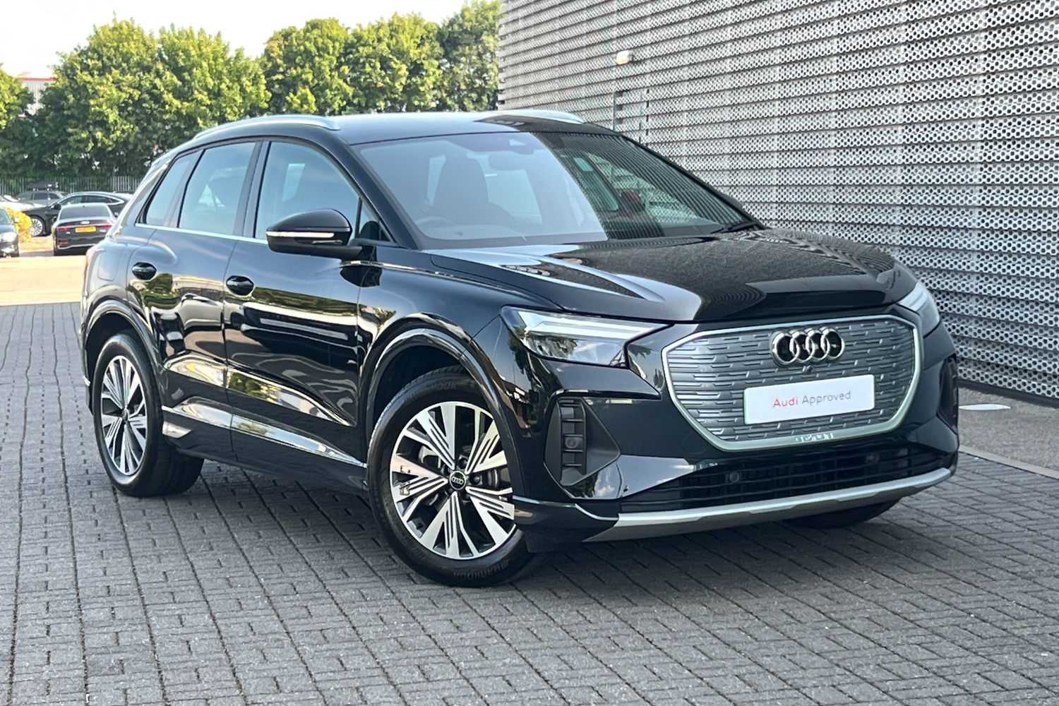 Main listing image - Audi Q4
