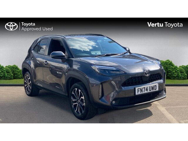 Main listing image - Toyota Yaris Cross