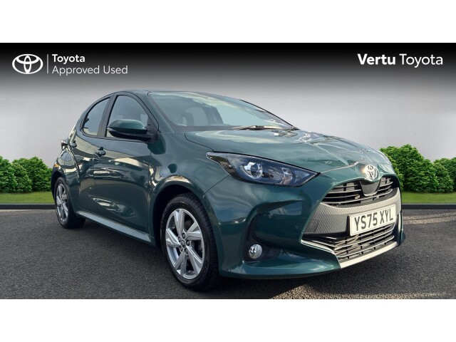Main listing image - Toyota Yaris