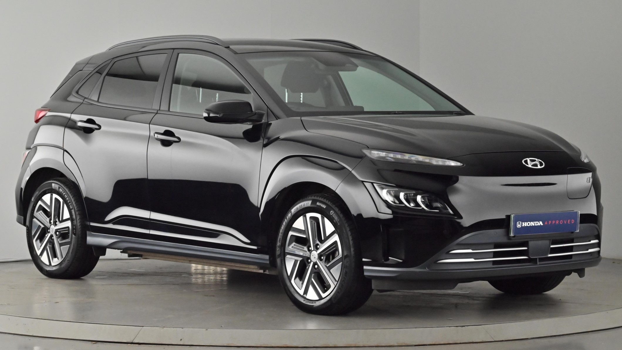 Main listing image - Hyundai Kona Electric