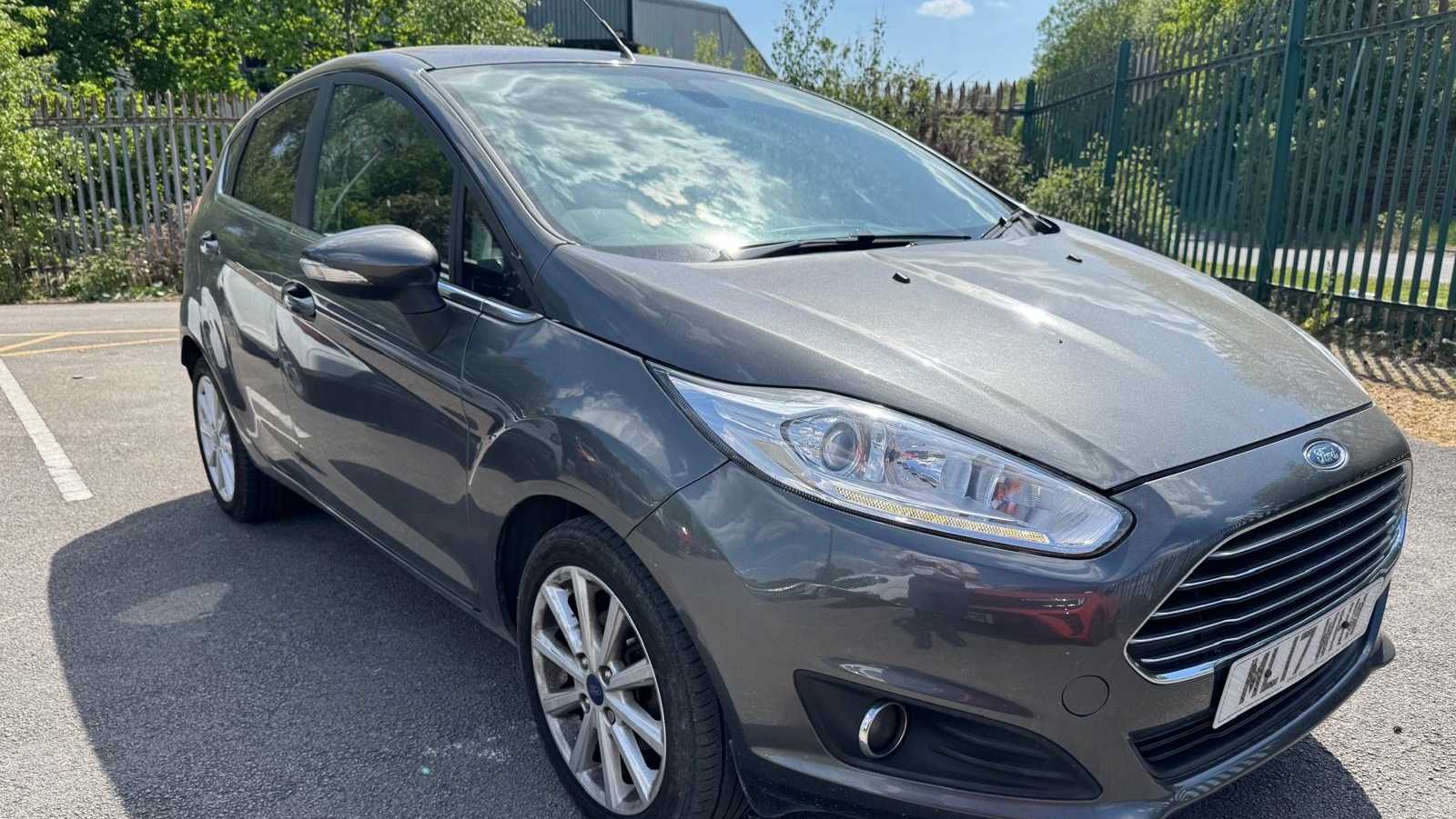 Main listing image - Ford Fiesta