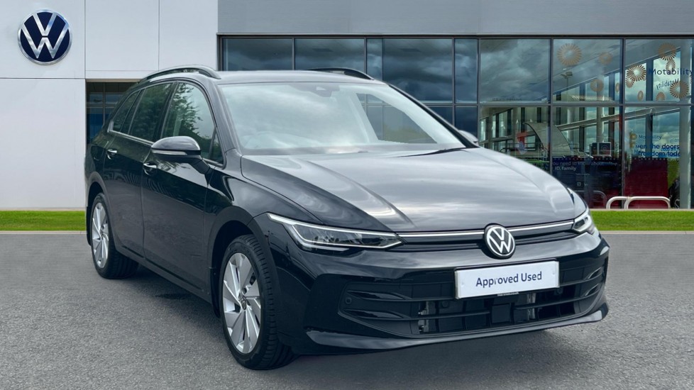 Main listing image - Volkswagen Golf Estate