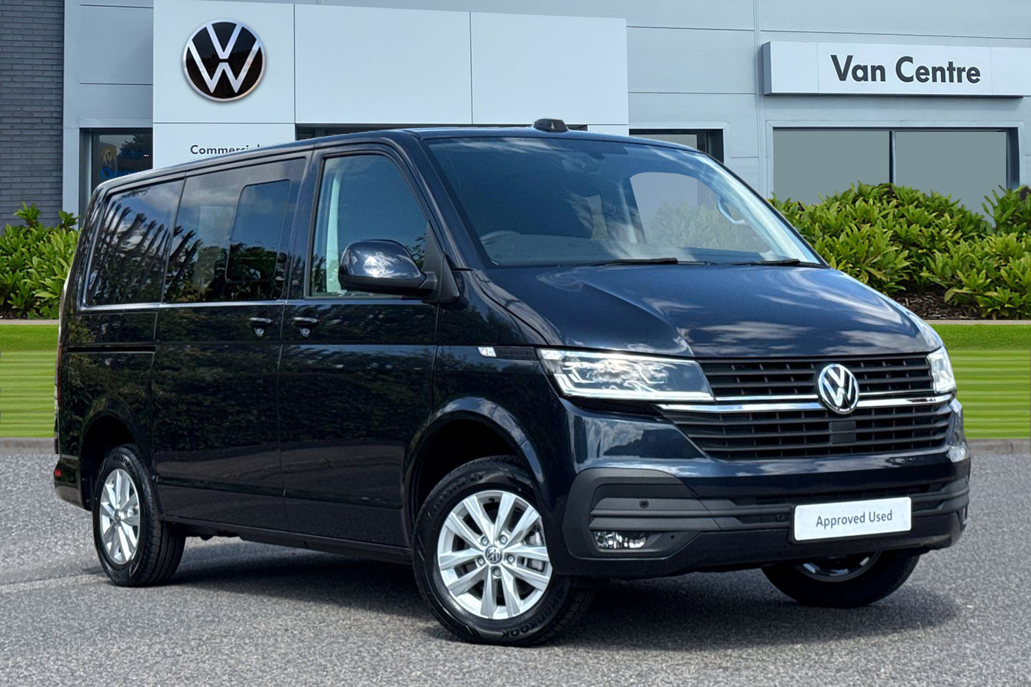 Main listing image - Volkswagen Transporter