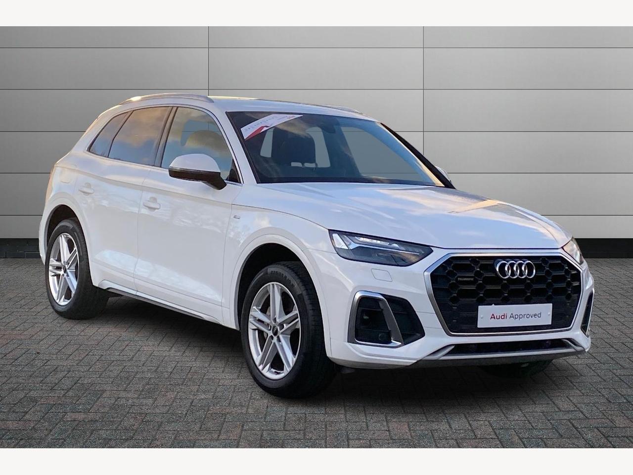 Main listing image - Audi Q5