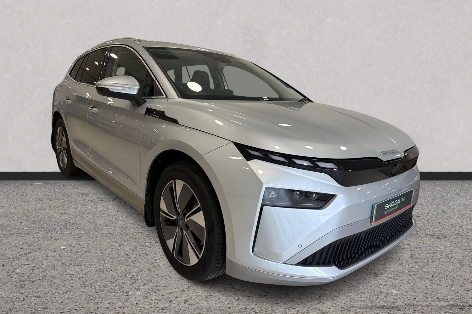 Main listing image - Skoda Enyaq