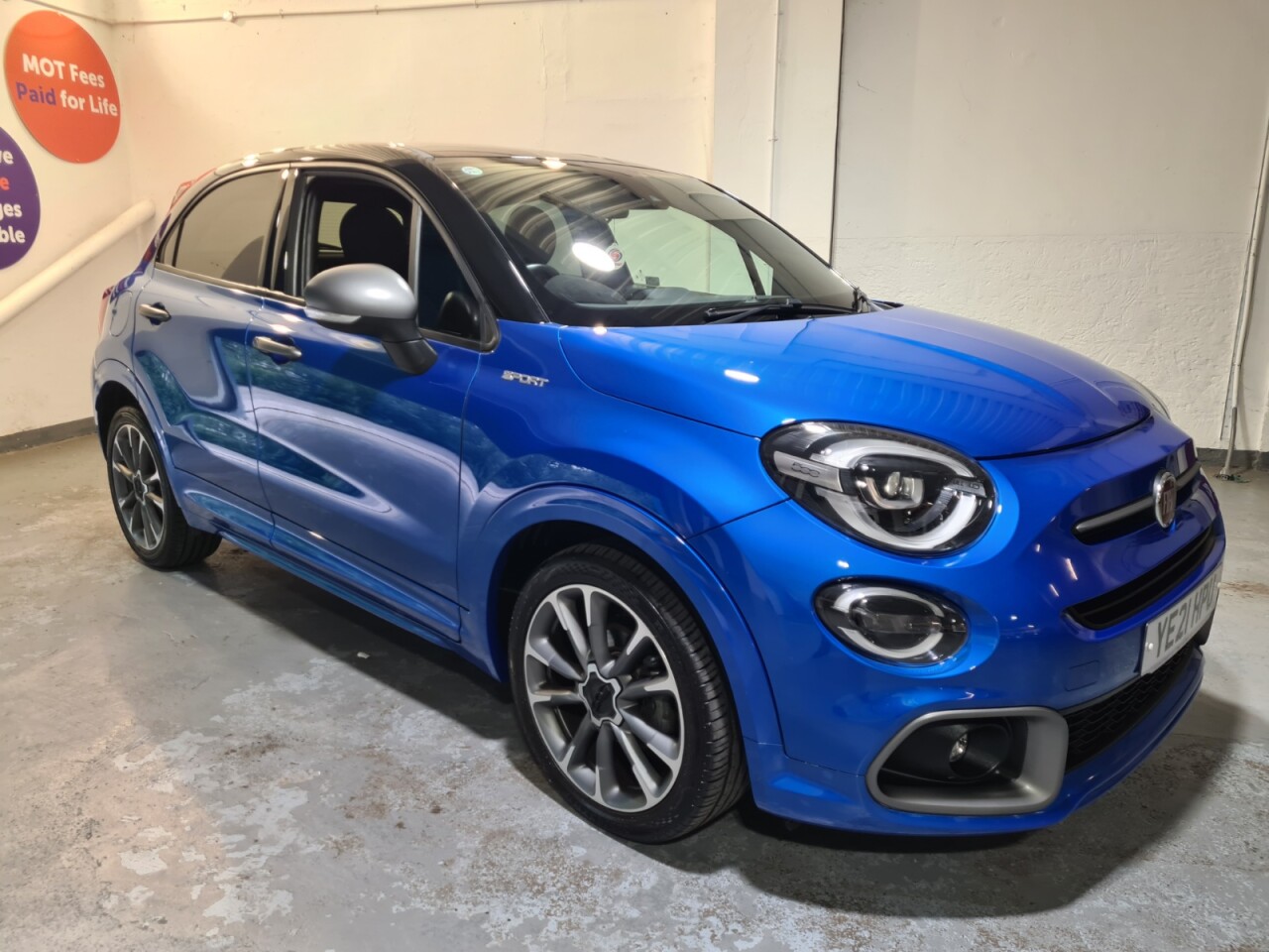 Main listing image - Fiat 500X