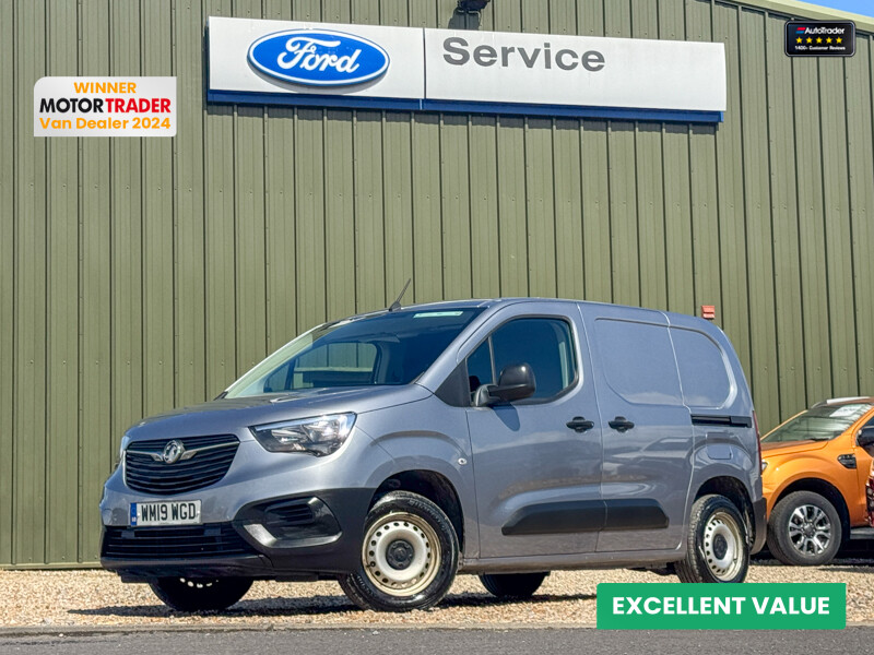 Main listing image - Vauxhall Combo Cargo