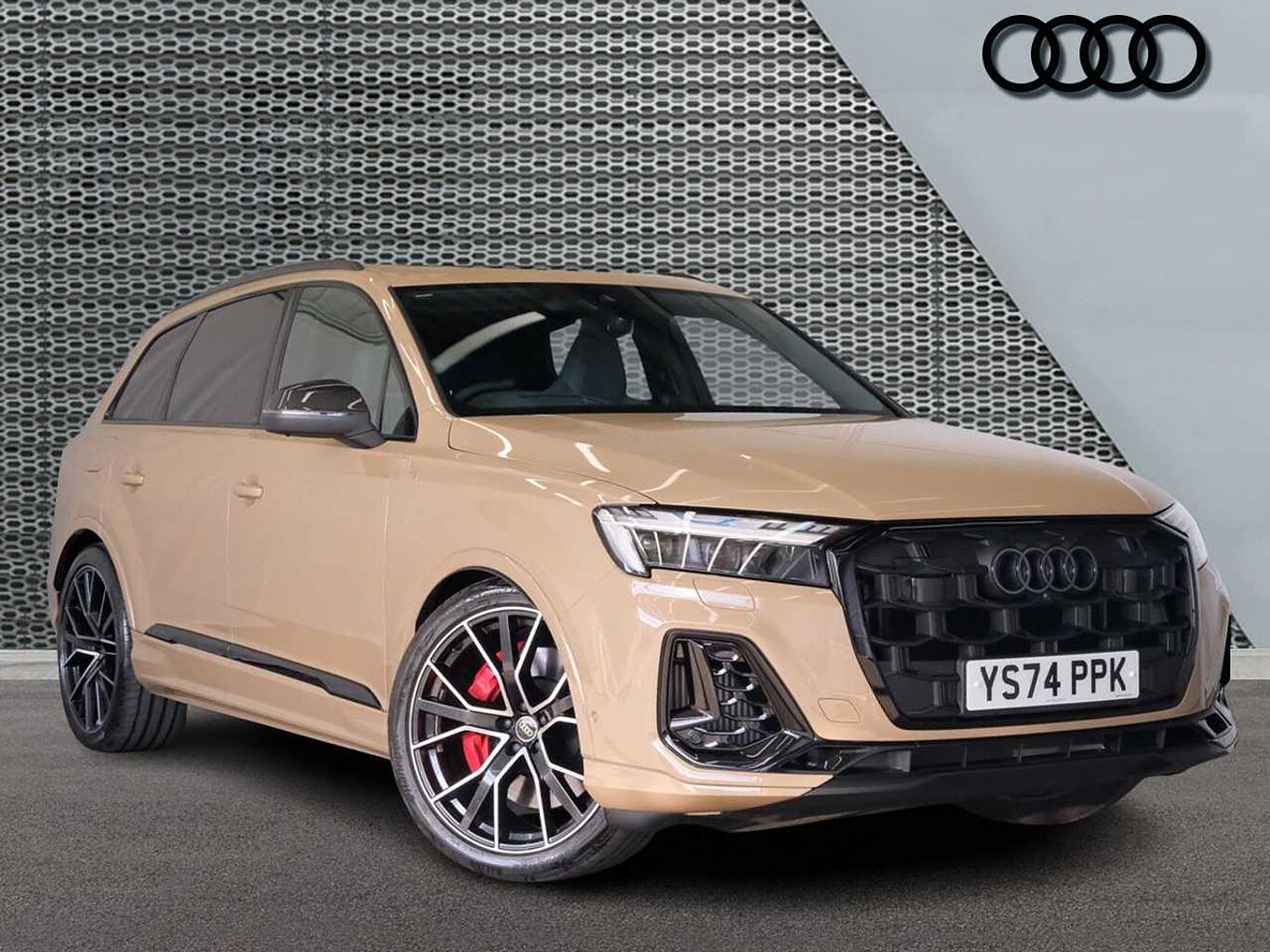 Main listing image - Audi SQ7
