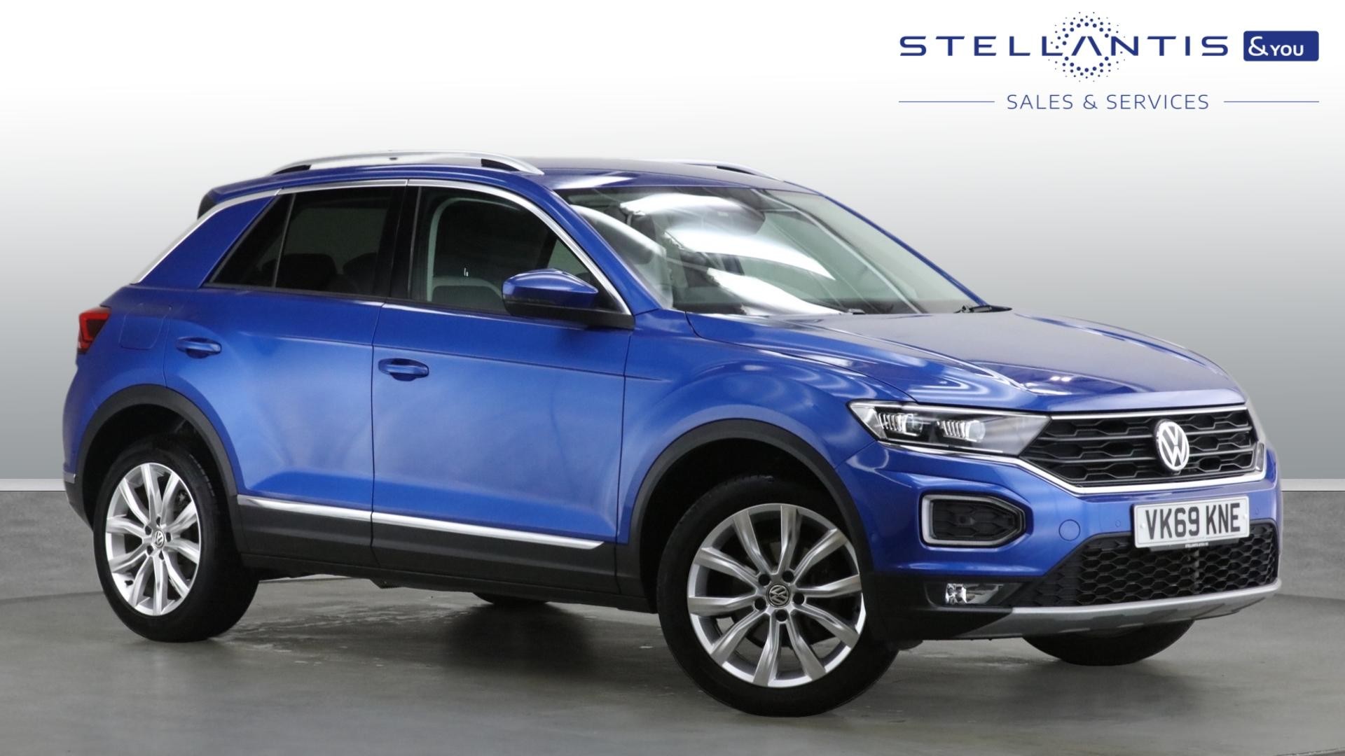 Main listing image - Volkswagen T-Roc