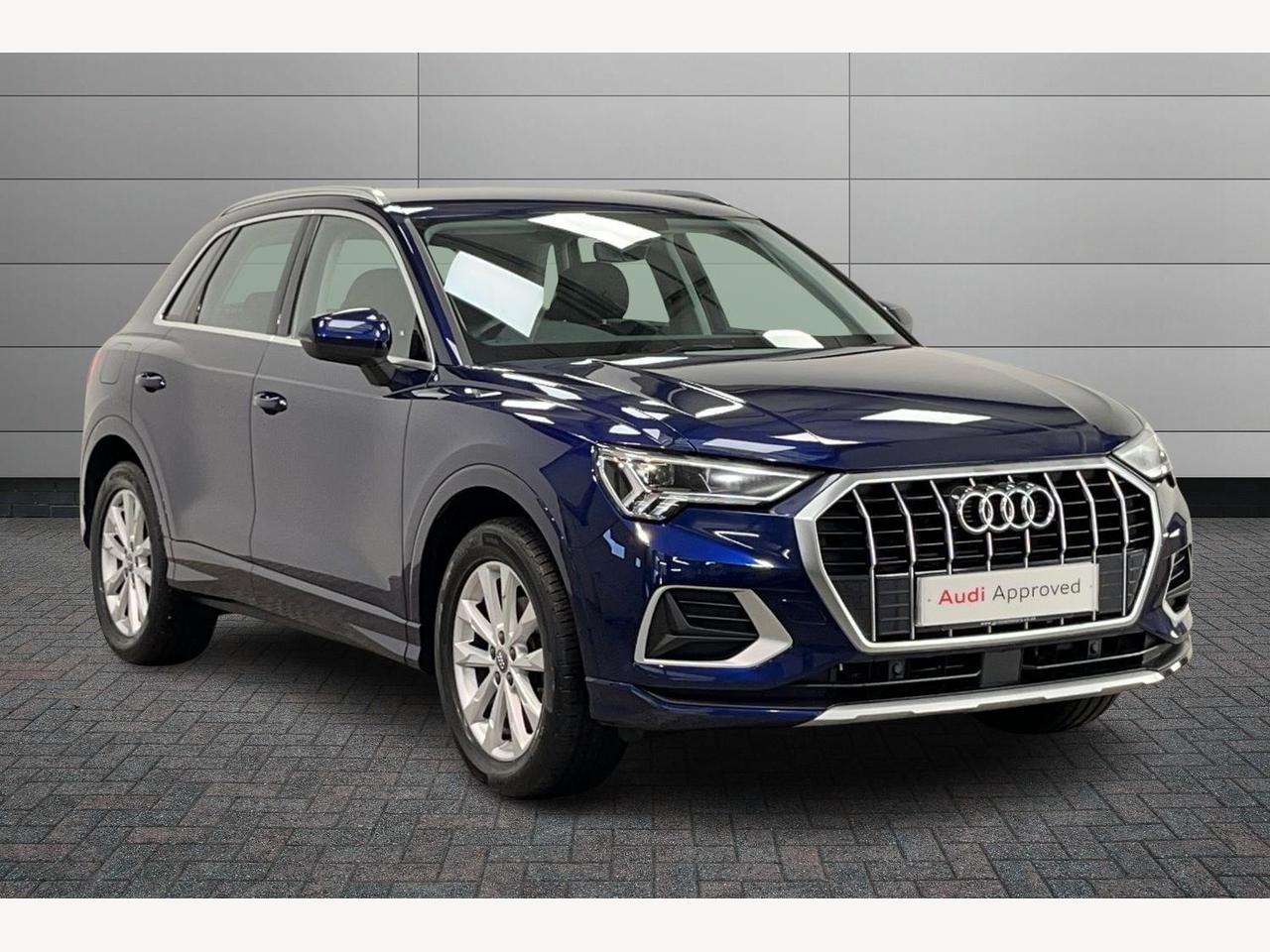 Main listing image - Audi Q3