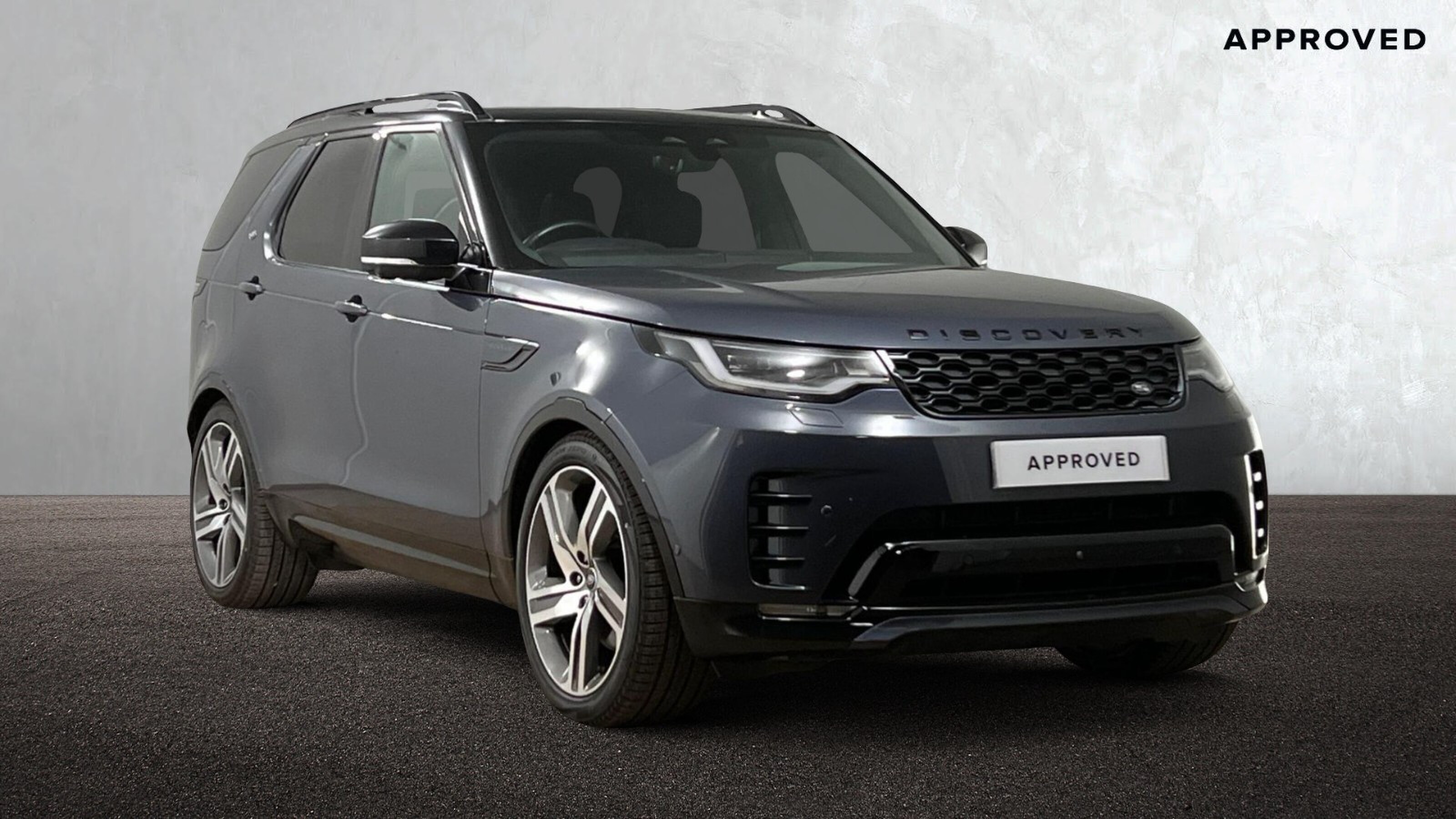 Main listing image - Land Rover Discovery