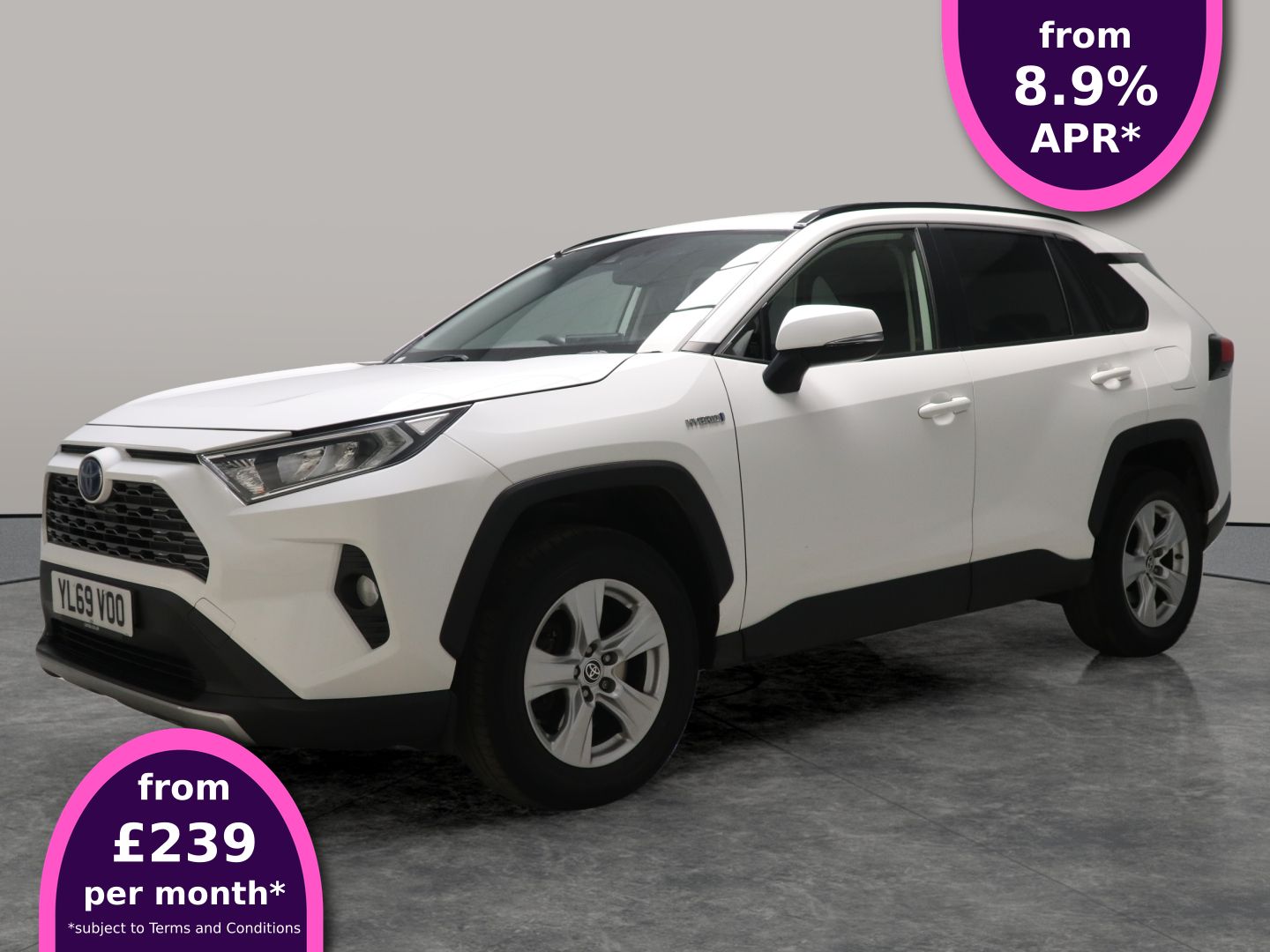 Main listing image - Toyota RAV4