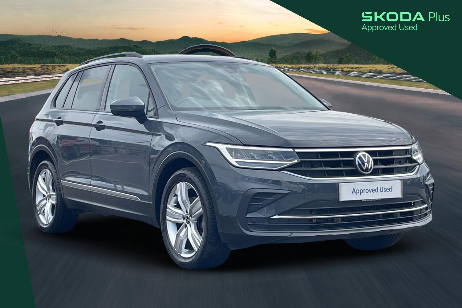 Main listing image - Volkswagen Tiguan