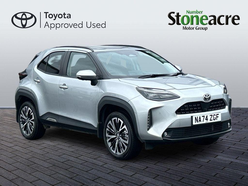 Main listing image - Toyota Yaris Cross