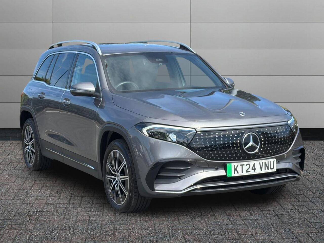 Main listing image - Mercedes-Benz EQB