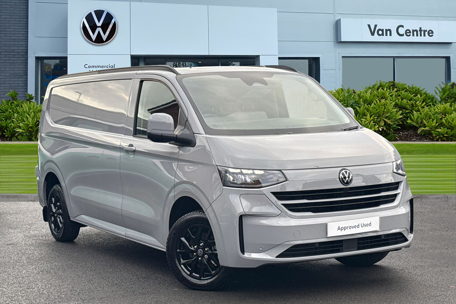 Main listing image - Volkswagen Transporter