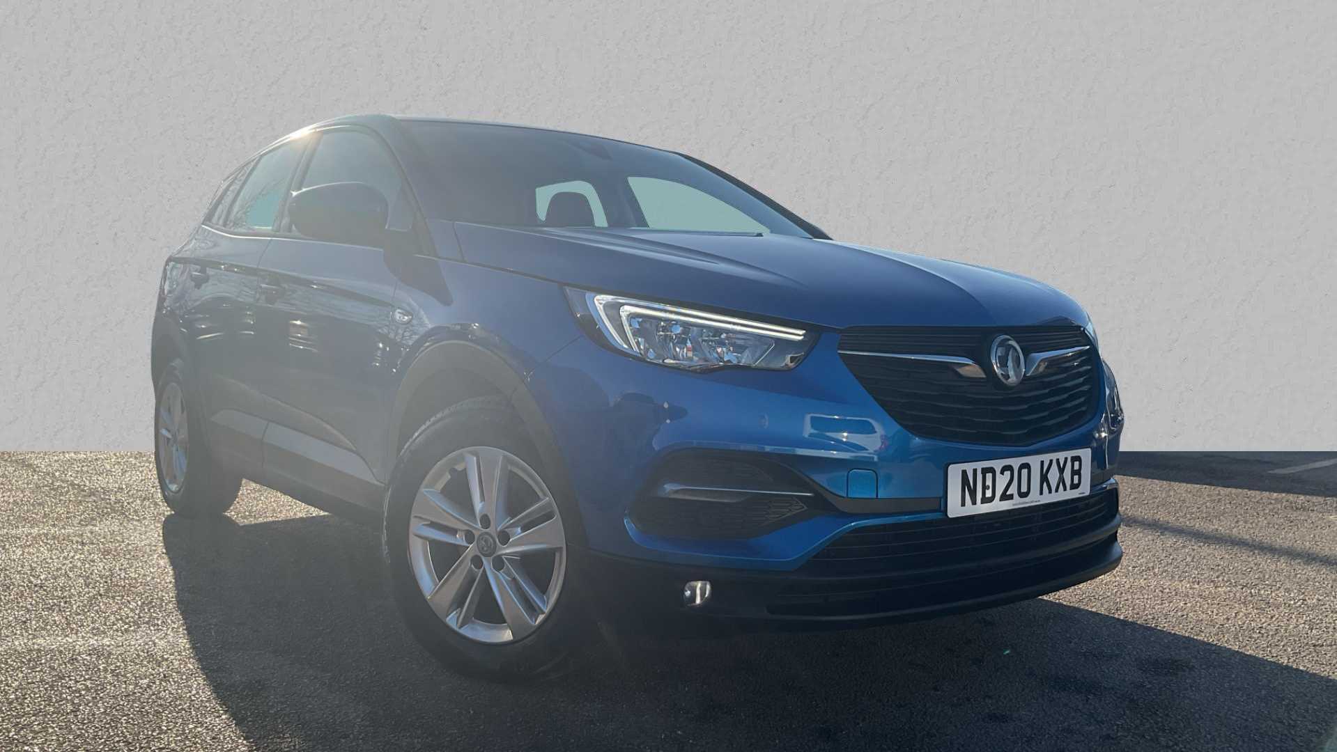 Main listing image - Vauxhall Grandland X