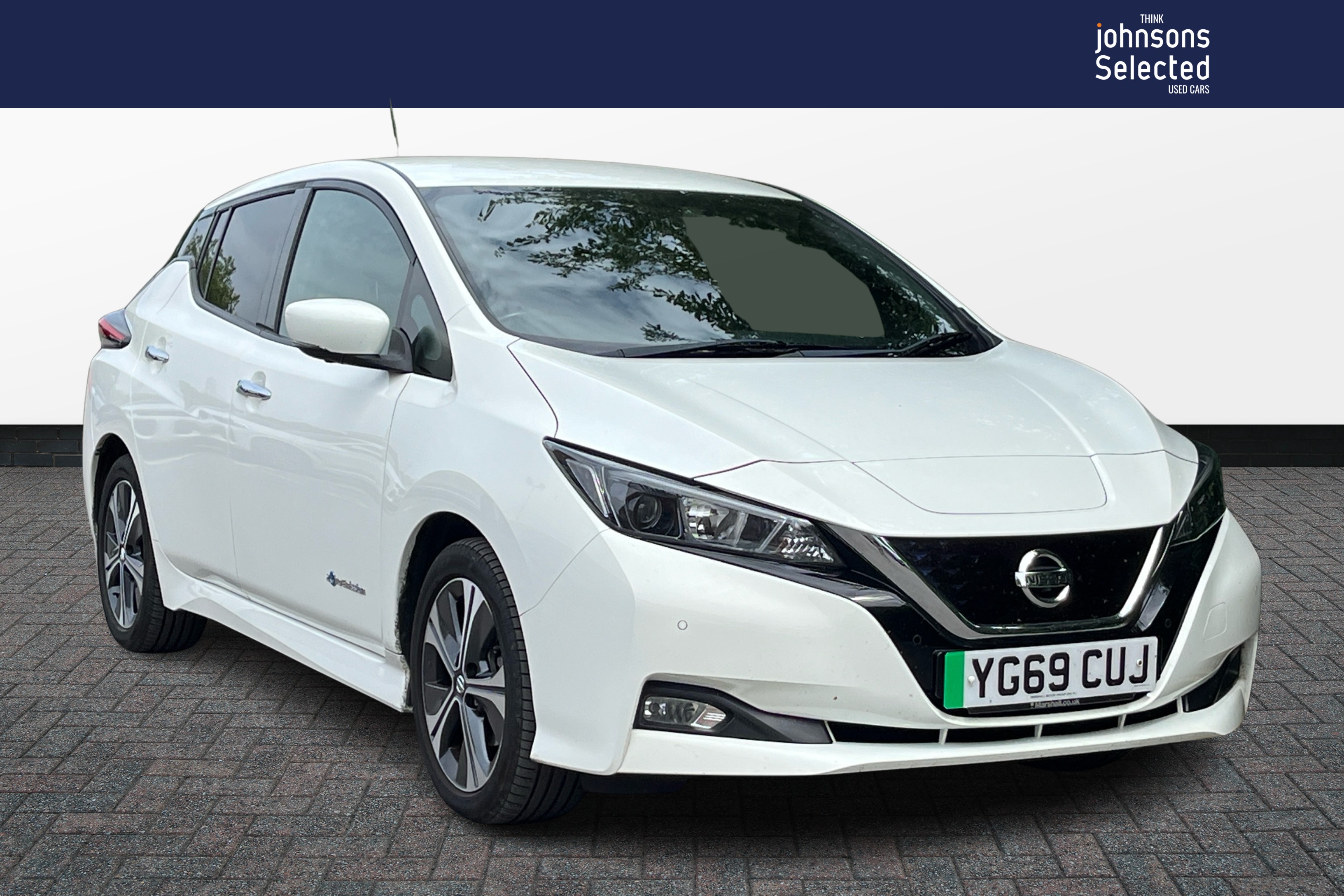 Main listing image - Nissan Leaf