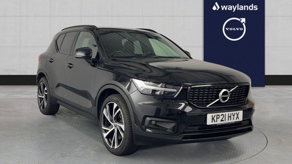 Main listing image - Volvo XC40 Recharge