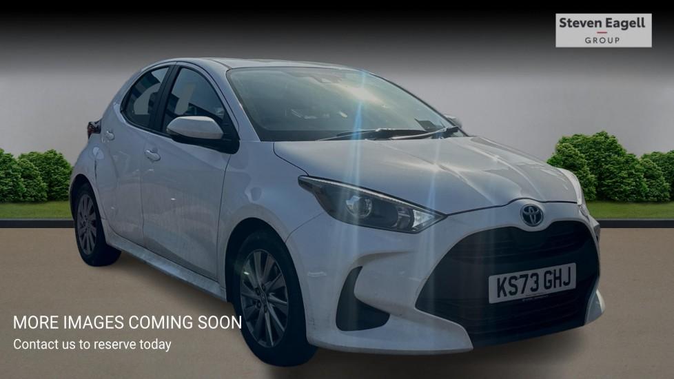 Main listing image - Toyota Yaris