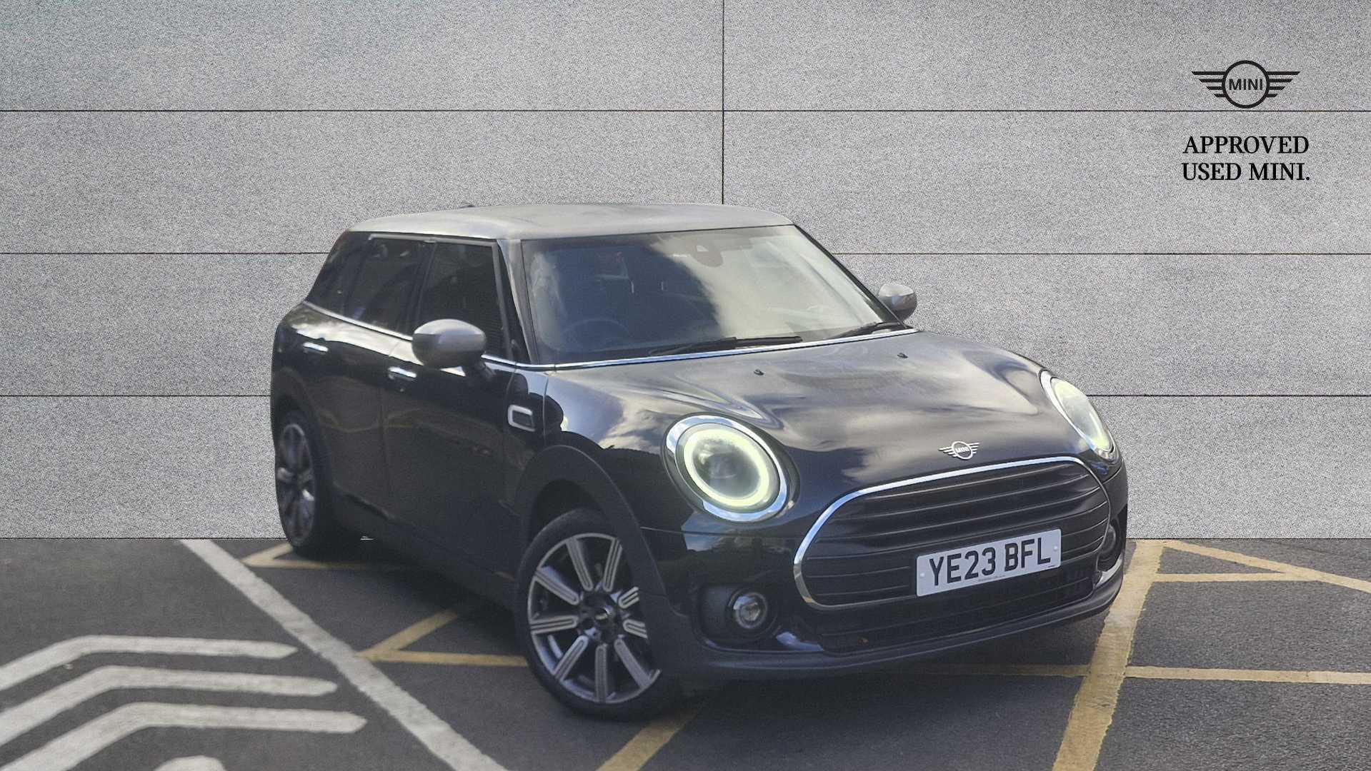 Main listing image - MINI Clubman