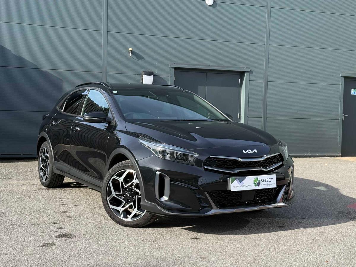 Main listing image - Kia XCeed