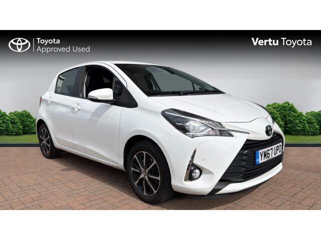 Main listing image - Toyota Yaris
