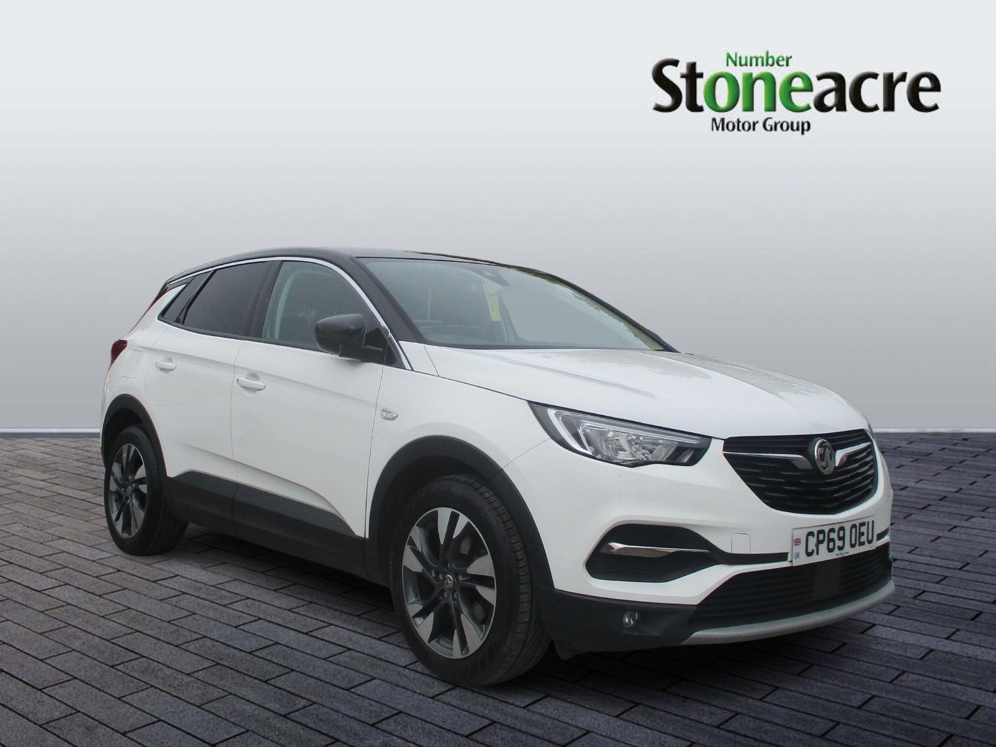 Main listing image - Vauxhall Grandland X