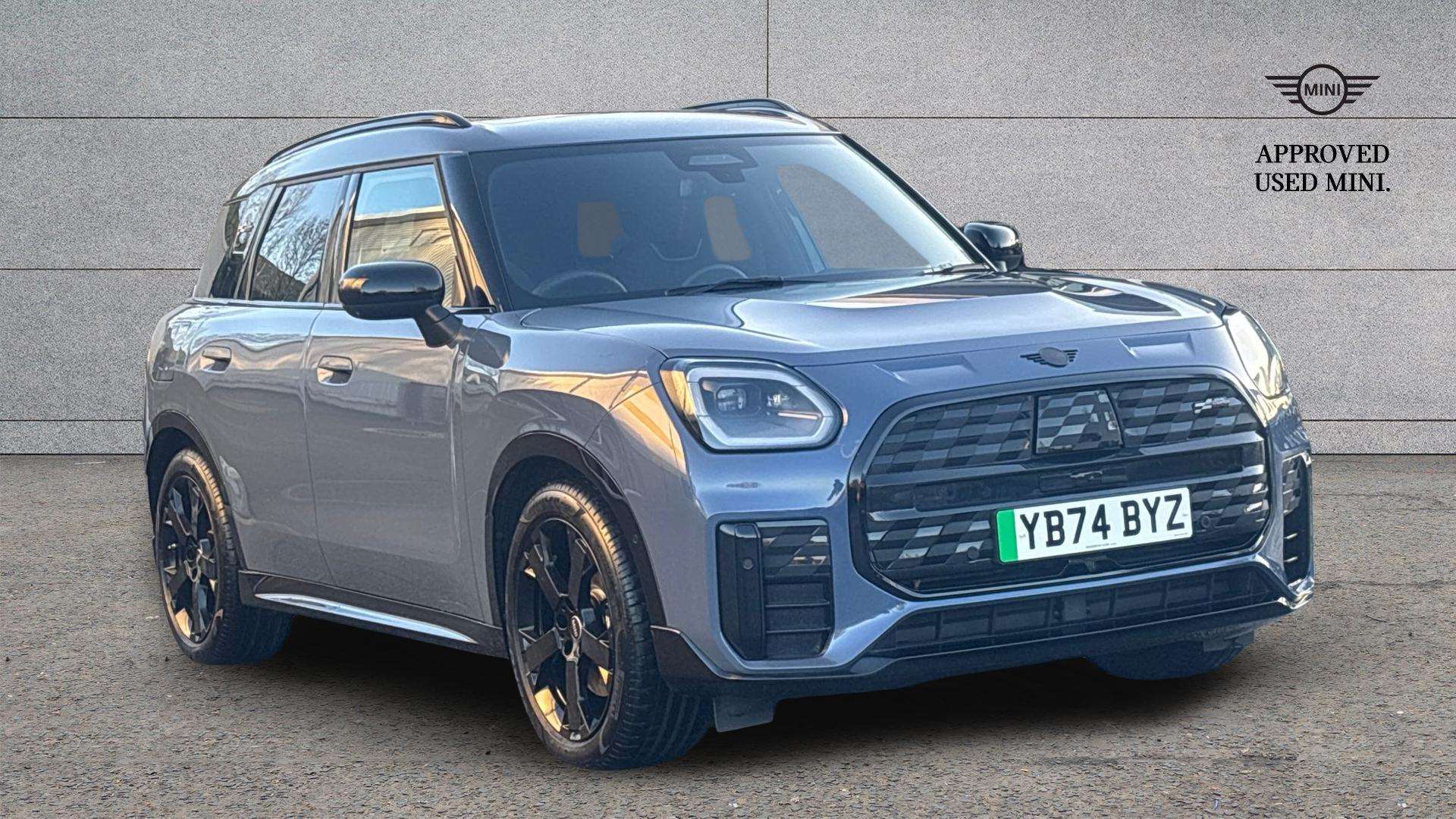 Main listing image - MINI Countryman